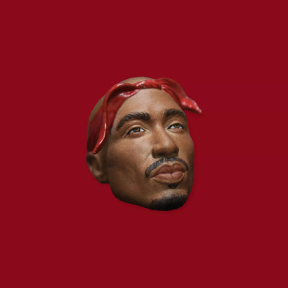 Rapper Tupac Shakur 2Pac